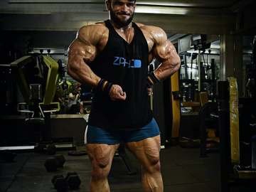 CLUB ZPHC® 18 نمای جایگزین
