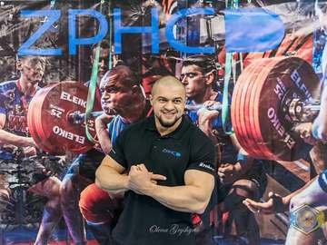 CLUB ZPHC® 24 نمای جایگزین