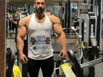 CLUB ZPHC® 29 نمای جایگزین