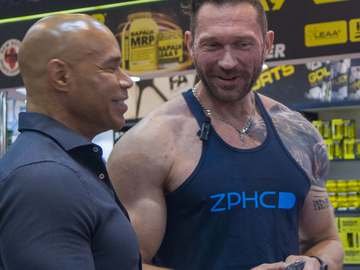 CLUB ZPHC® 52 نمای جایگزین